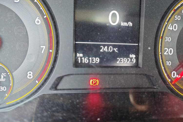 Used Volkswagen Lavida 2019 280TSI DSG Comfort Edition China VI standard Odometer Close Up