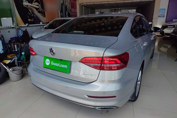 Used Volkswagen Lavida 2019 1.5L Automatic Comfort Edition China VI Standard Rear Right 45 Deg