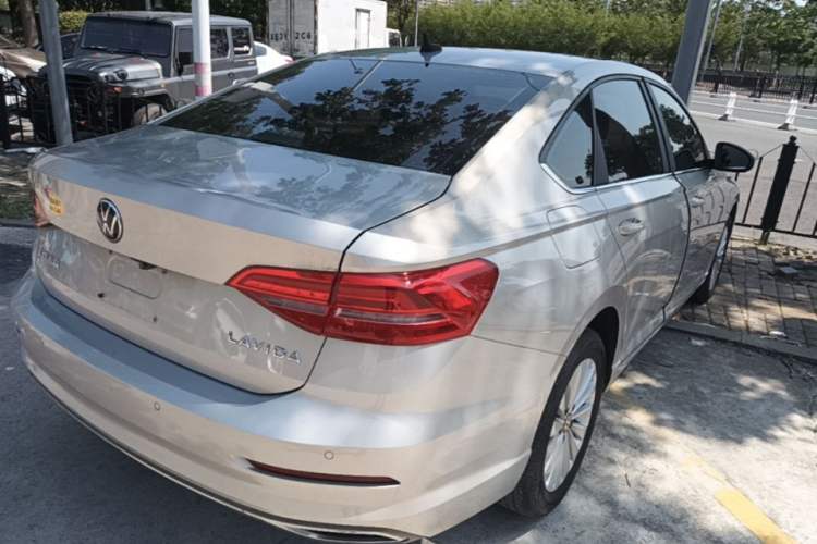 Used Volkswagen Lavida 2019 1.5L Automatic Comfort Edition China VI Standard Rear Right 45 Deg