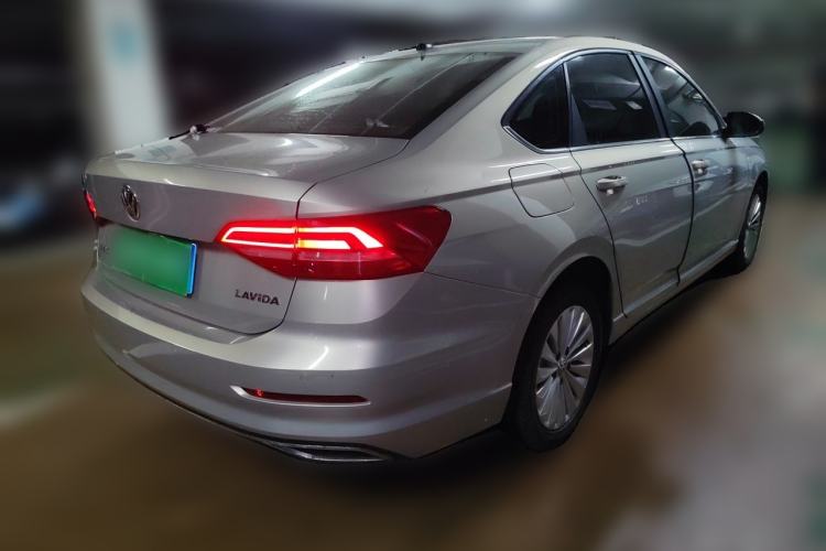 Used Volkswagen Lavida 2019 1.5L Automatic Comfort Edition China VI Standard Rear Right 45 Deg