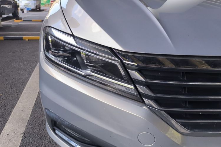 Used Volkswagen Lavida 2019 280TSI DSG Comfort Edition China VI standard Right Front Headlight