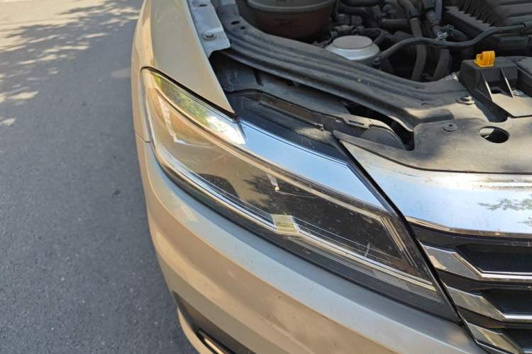 Used Volkswagen Lavida 2019 280TSI DSG Comfort Edition China VI standard Right Front Headlight