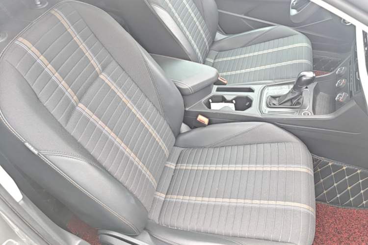Used Volkswagen Lavida 2019 280TSI DSG Comfort Edition China VI standard Right Front Seat