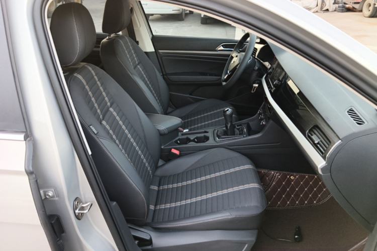Used Volkswagen Lavida 2019 1.5L Manual Comfort Edition China VI Standard Right Front Seat