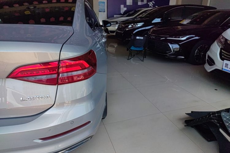 Used Volkswagen Lavida 2019 1.5L Automatic Comfort Edition China VI Standard Right Rear Taillight