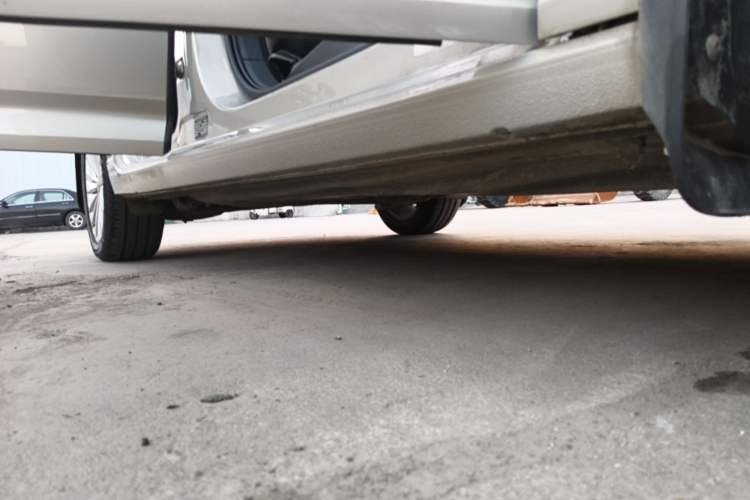 Used Volkswagen Lavida 2019 1.5L Manual Comfort Edition China VI Standard Right Side Sill