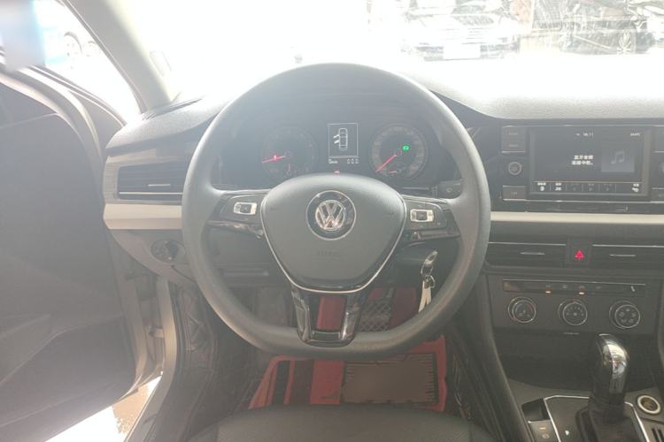 Used Volkswagen Lavida 2019 1.5L Automatic Comfort Edition China VI Standard Steering Wheel