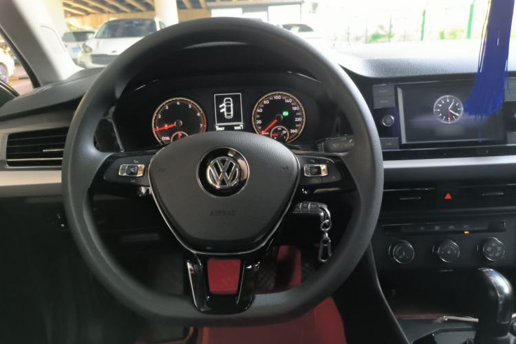 Used Volkswagen Lavida 2019 280TSI DSG Comfort Edition China VI standard Steering Wheel