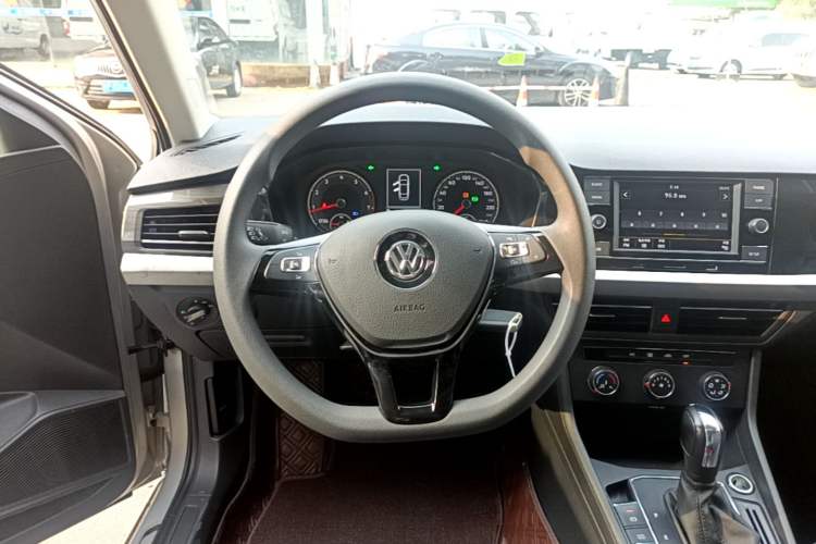Used Volkswagen Lavida 2019 1.5L Automatic Comfort Edition China VI Standard Steering Wheel