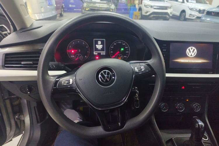 Used Volkswagen Lavida 2019 1.5L Automatic Comfort Edition China VI Standard Steering Wheel