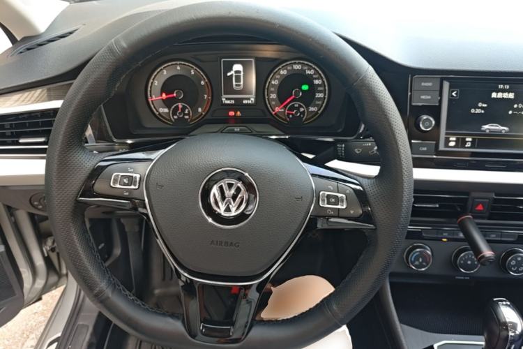Used Volkswagen Lavida 2019 280TSI DSG Comfort Edition China VI standard Steering Wheel