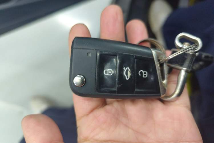 Used Volkswagen Lavida 2019 1.5L Automatic Comfort Edition China VI Standard Vehicle Key