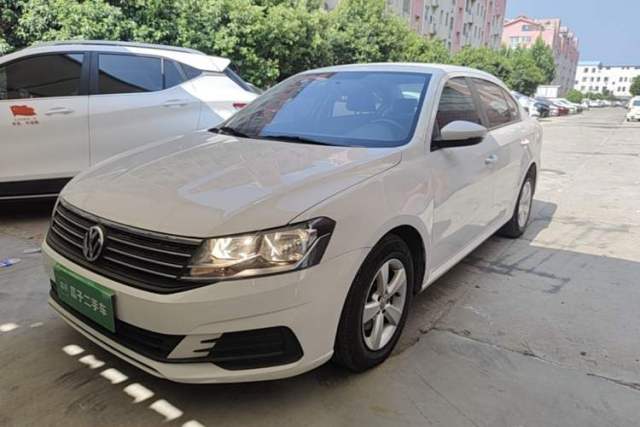 Używany Volkswagen Lavida 2019 Lavida Start 1.5L Automatic Trendy Version China VI Standard