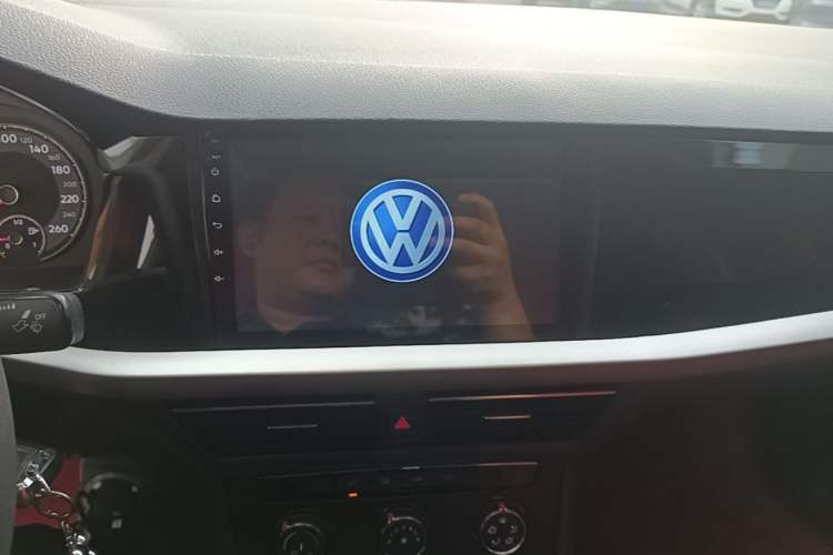 Used Volkswagen Lavida 2019 1.5L Automatic Vision Edition China VI Standard Audio And AC Panel
