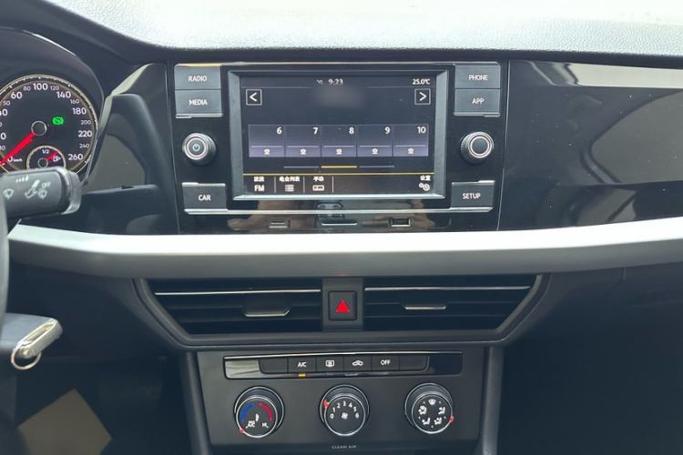 Used Volkswagen Lavida 2019 280TSI DSG Comfort Edition China VI standard Audio And AC Panel