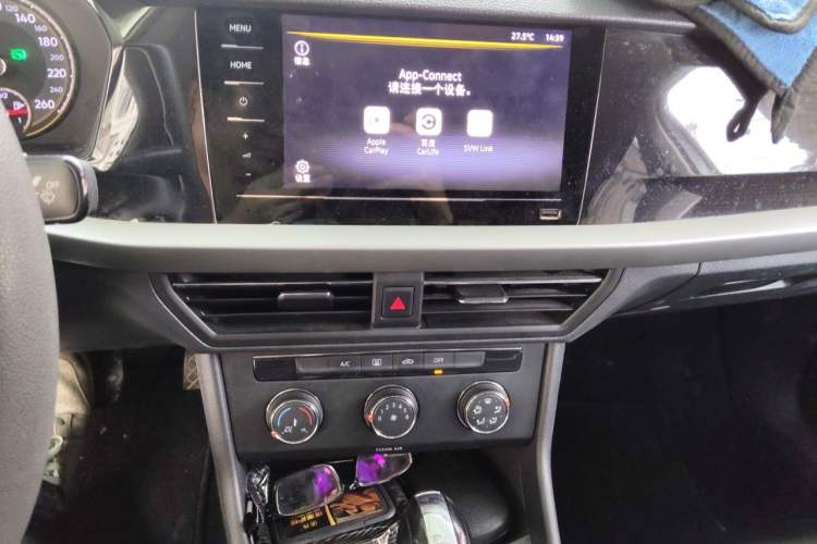 Used Volkswagen Lavida 2019 280TSI DSG Comfort Edition China VI standard Audio And AC Panel