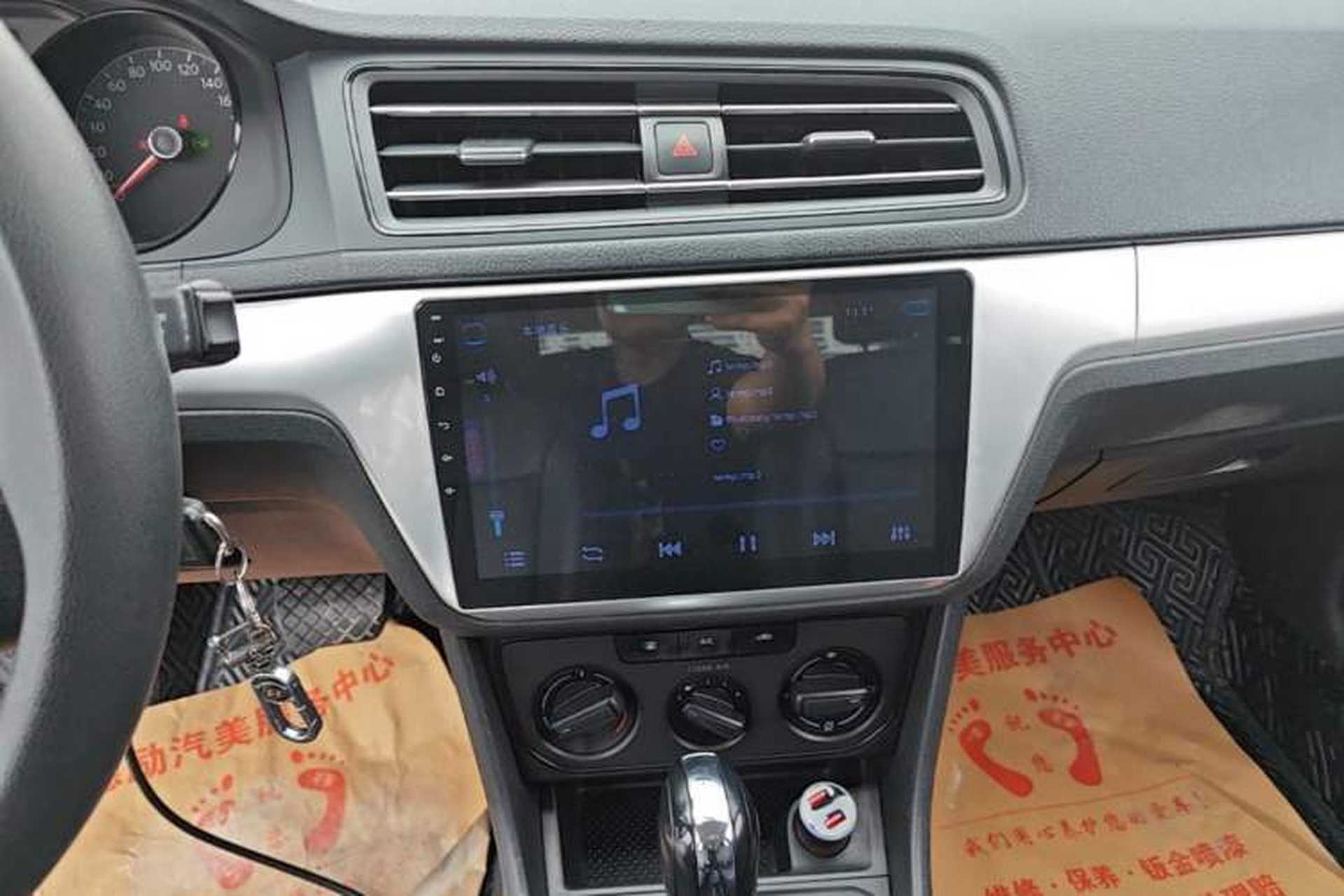 Used Volkswagen Lavida 2019 Lavida Start 1.5L Automatic Trendy Version China VI Standard Audio And AC Panel