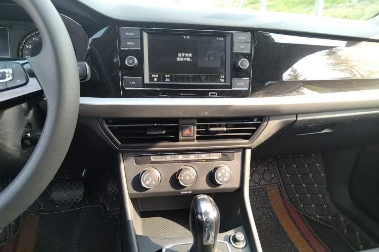 Used Volkswagen Lavida 2019 280TSI DSG Comfort Edition China VI standard Audio And AC Panel