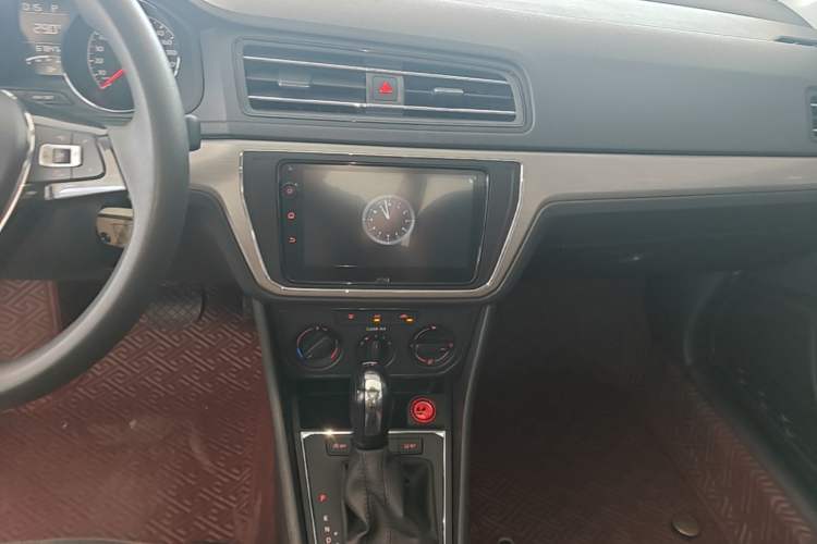 Used Volkswagen Lavida 2019 Lavida Start 1.5L Automatic Comfort Edition China VI Standard Audio And AC Panel