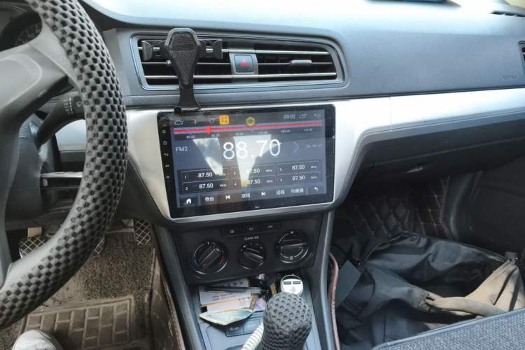 Used Volkswagen Lavida 2019 Lavida Start 1.5L Manual Fashion Edition China VI Standard Audio And AC Panel
