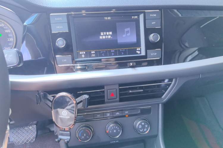 Used Volkswagen Lavida 2019 1.5L Automatic Comfort Edition China VI Standard Audio And AC Panel
