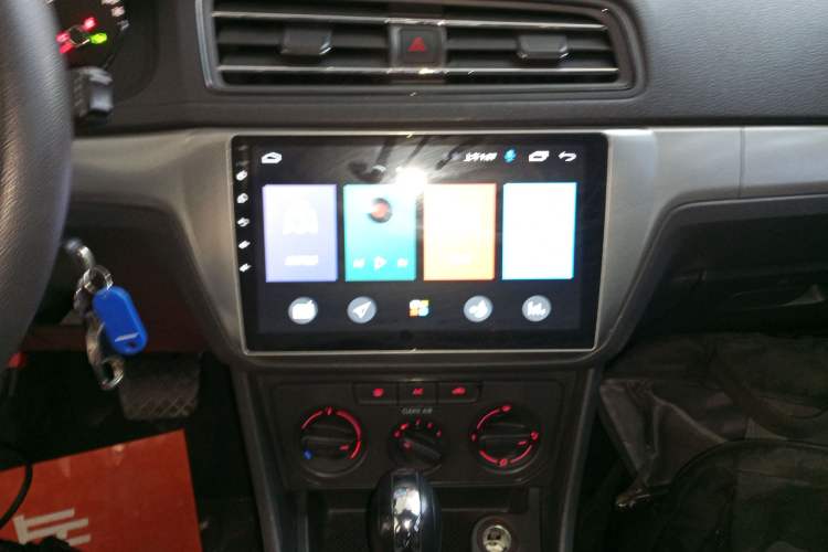 Used Volkswagen Lavida 2019 Lavida Start 1.5L Automatic Trendy Version China VI Standard Audio And AC Panel