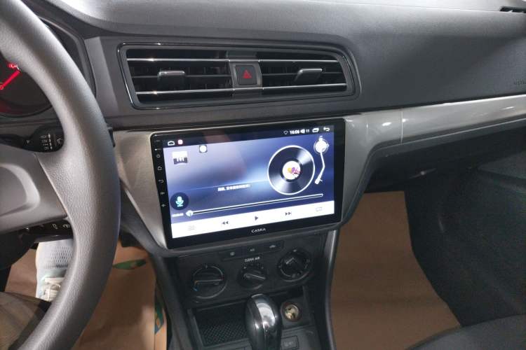 Used Volkswagen Lavida 2019 Lavida Start 1.5L Automatic Trendy Version China VI Standard Audio And AC Panel