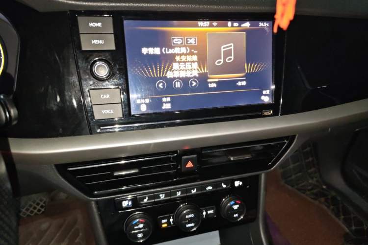 Used Volkswagen Lavida 2019 280TSI DSG Luxury Edition China VI Standard Audio And AC Panel