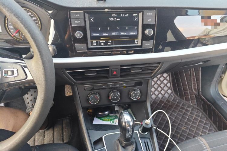 Used Volkswagen Lavida 2019 Hatchback 280TSI DSG Comfort Edition China VI Standard Audio And AC Panel
