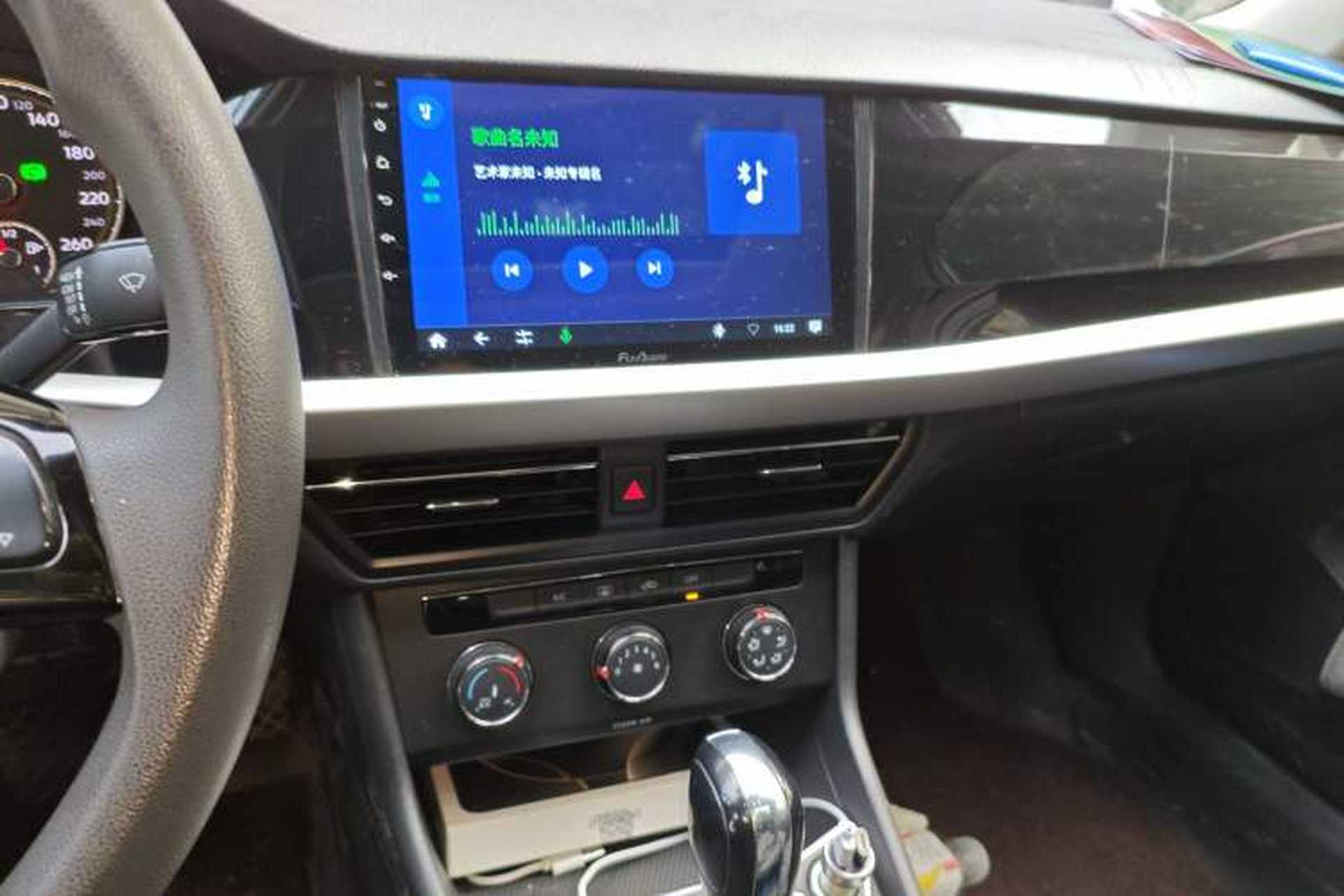 Used Volkswagen Lavida 2019 1.5L Automatic Vision Edition China VI Standard Audio And AC Panel