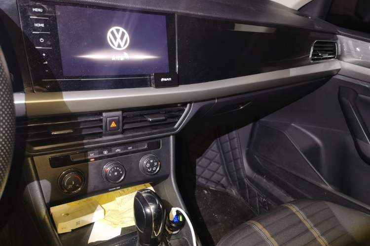 Used Volkswagen Lavida 2019 280TSI DSG Comfort Edition China VI standard Audio And AC Panel