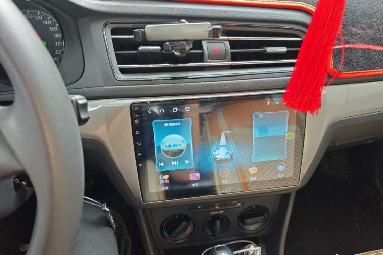 Used Volkswagen Lavida 2019 Lavida Start 1.5L Automatic Trendy Version China VI Standard Audio And AC Panel