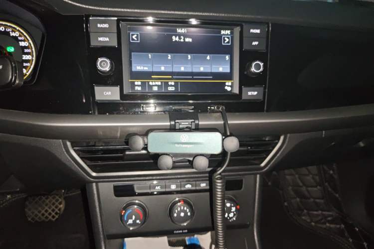 Used Volkswagen Lavida 2019 280TSI DSG Comfort Edition China VI standard Audio And AC Panel