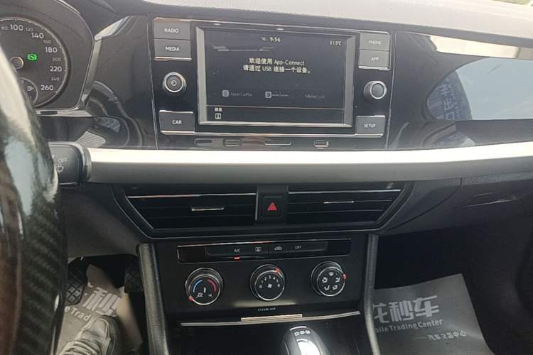 Used Volkswagen Lavida 2019 280TSI DSG Comfort Edition China VI standard Audio And AC Panel