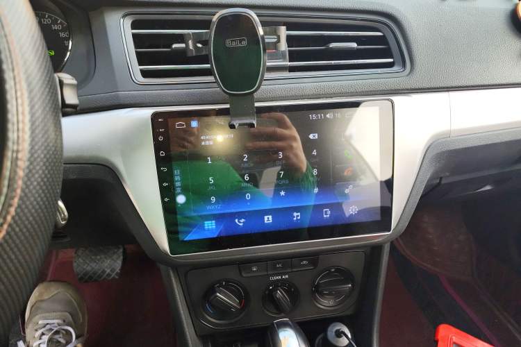 Used Volkswagen Lavida 2019 Lavida Start 1.5L Automatic Trendy Version China VI Standard Audio And AC Panel