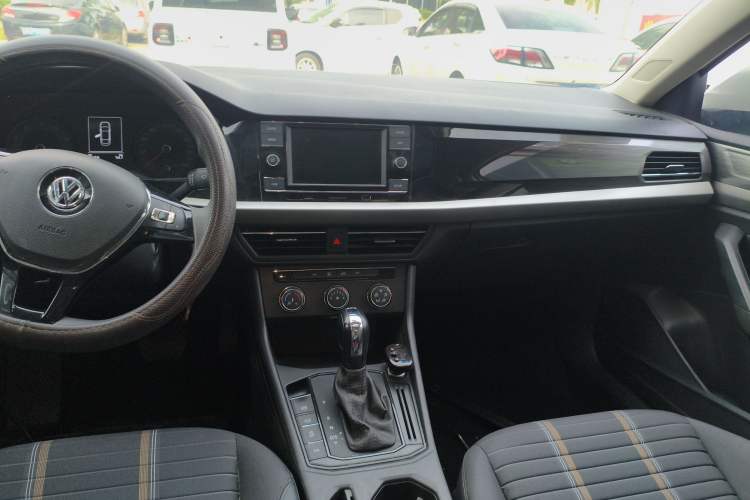 Used Volkswagen Lavida 2019 280TSI DSG Comfort Edition China VI standard Audio And AC Panel