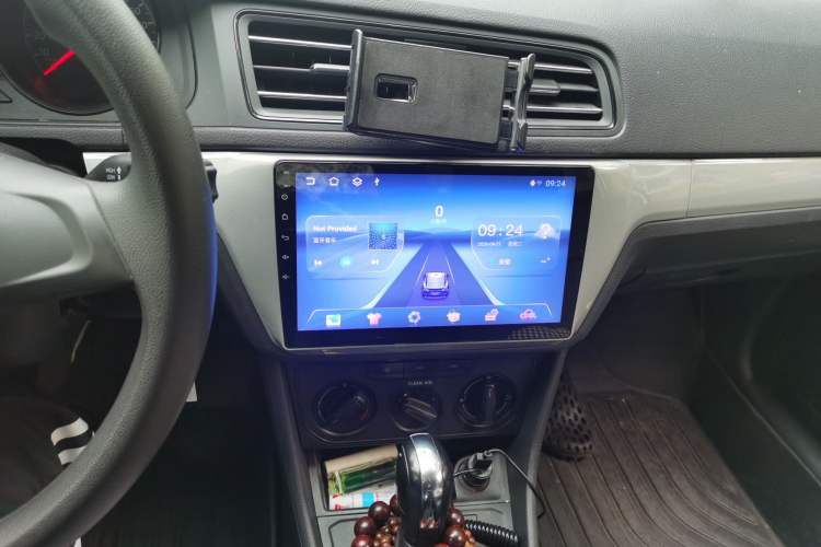 Used Volkswagen Lavida 2019 Lavida Start 1.5L Automatic Trendy Version China VI Standard Audio And AC Panel