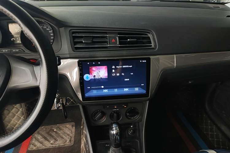 Used Volkswagen Lavida 2019 Lavida Start 1.5L Automatic Trendy Version China VI Standard Audio And AC Panel