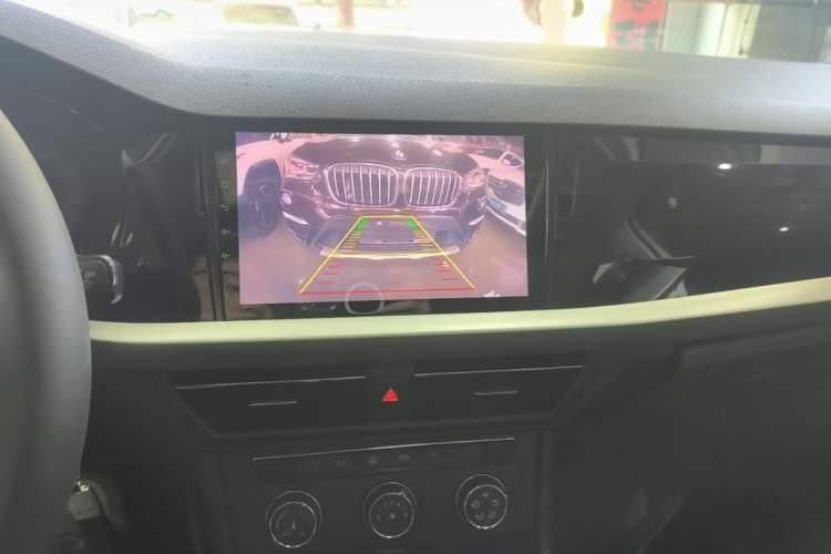 Used Volkswagen Lavida 2019 1.5L Automatic Comfort Edition China VI Standard Audio And AC Panel