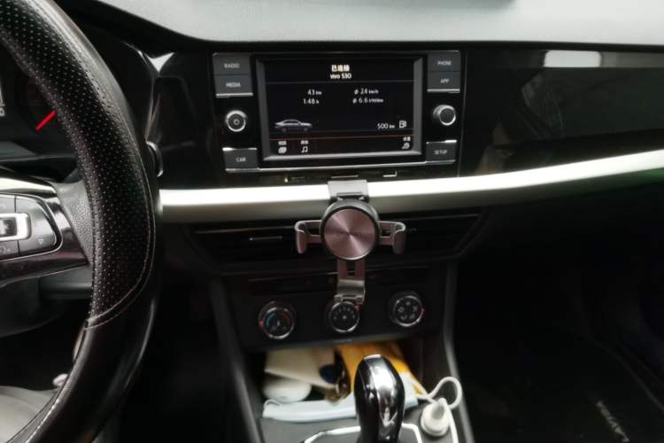 Used Volkswagen Lavida 2019 1.5L Automatic Comfort Edition China VI Standard Audio And AC Panel
