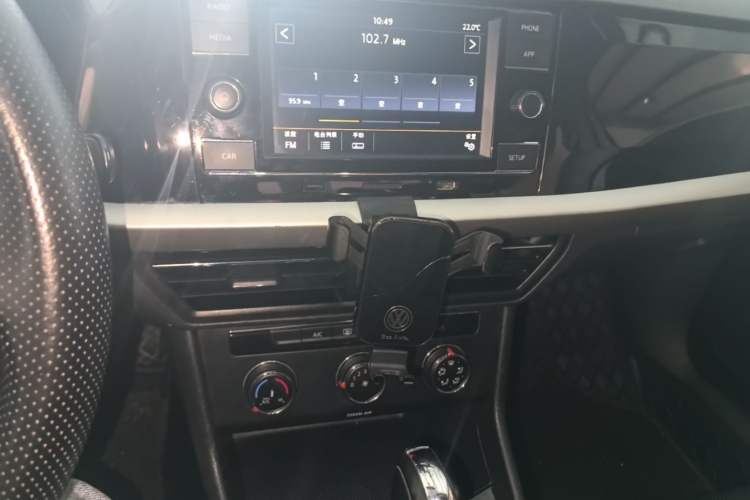 Used Volkswagen Lavida 2019 1.5L Automatic Comfort Edition China VI Standard Audio And AC Panel