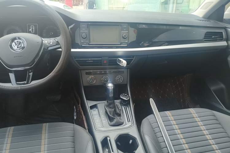 Used Volkswagen Lavida 2019 280TSI DSG Comfort Edition China VI standard Audio And AC Panel
