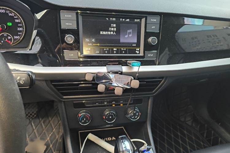 Used Volkswagen Lavida 2019 1.5L Automatic Comfort Edition China VI Standard Audio And AC Panel