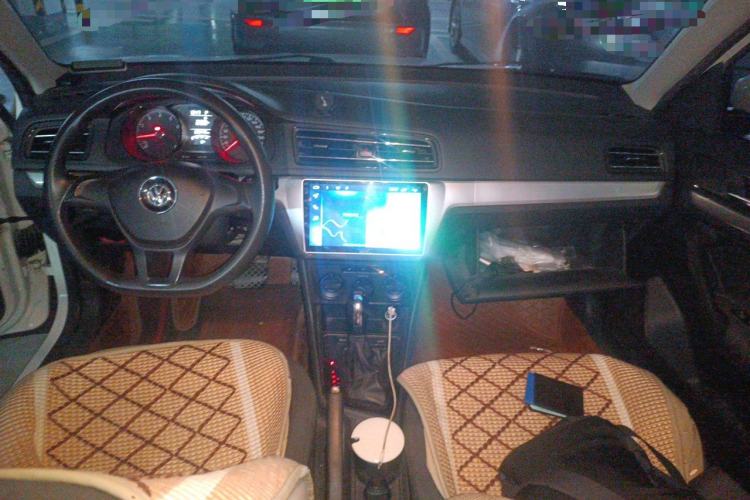 Used Volkswagen Lavida 2019 Lavida Start 1.5L Automatic Trendy Version China VI Standard Center Console