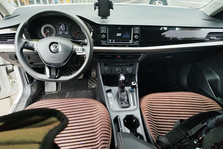 Used Volkswagen Lavida 2019 Hatchback 280TSI DSG Comfort Edition China VI Standard Center Console