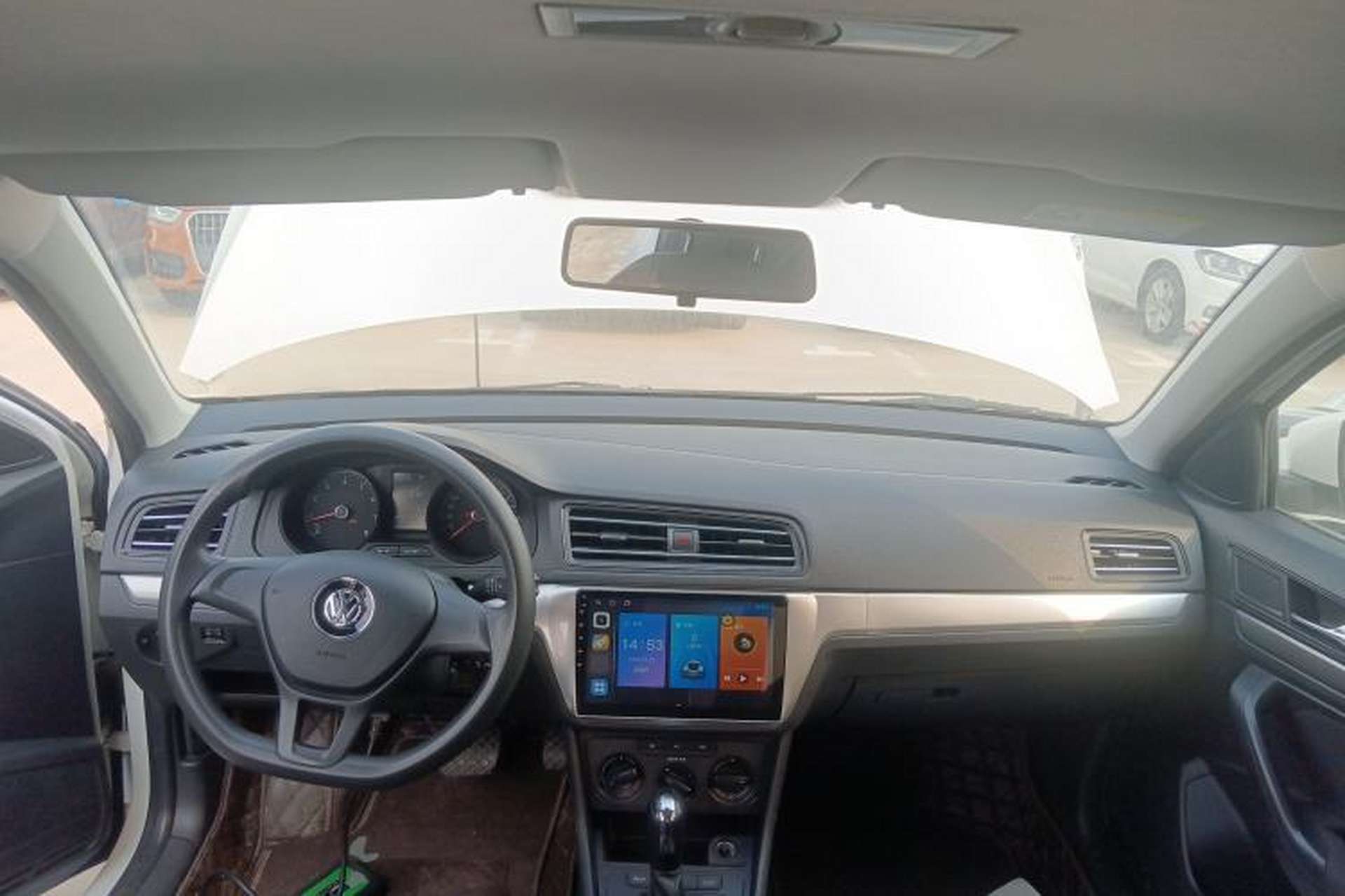 Used Volkswagen Lavida 2019 Lavida Start 1.5L Automatic Trendy Version China VI Standard Center Console