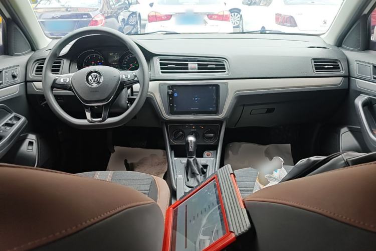 Used Volkswagen Lavida 2019 Lavida Start 1.5L Automatic Comfort Edition China VI Standard Center Console