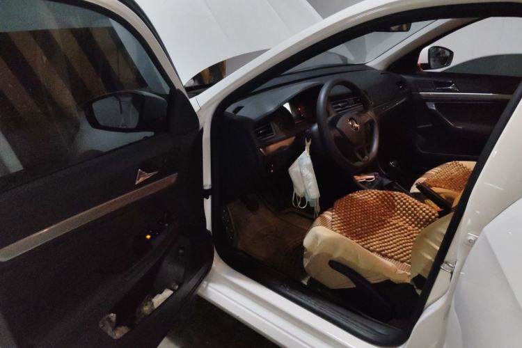 Used Volkswagen Lavida 2019 Lavida Start 1.5L Manual Fashion Edition China VI Standard Driver Seat