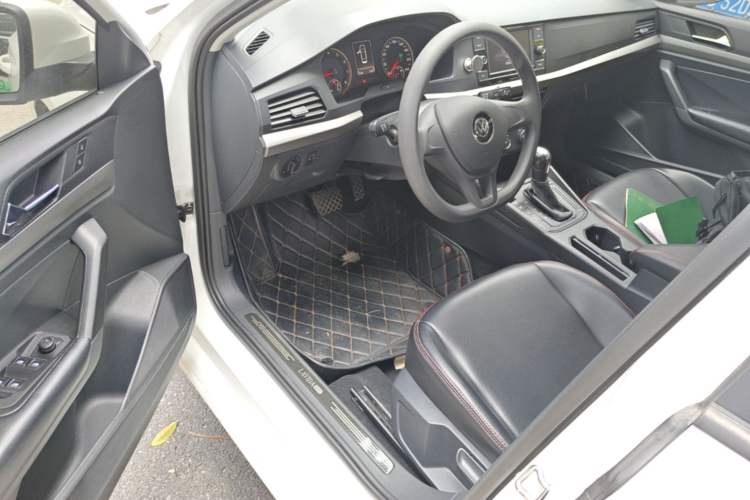 Used Volkswagen Lavida 2019 1.5L Automatic Fashion Edition China VI Driver Seat