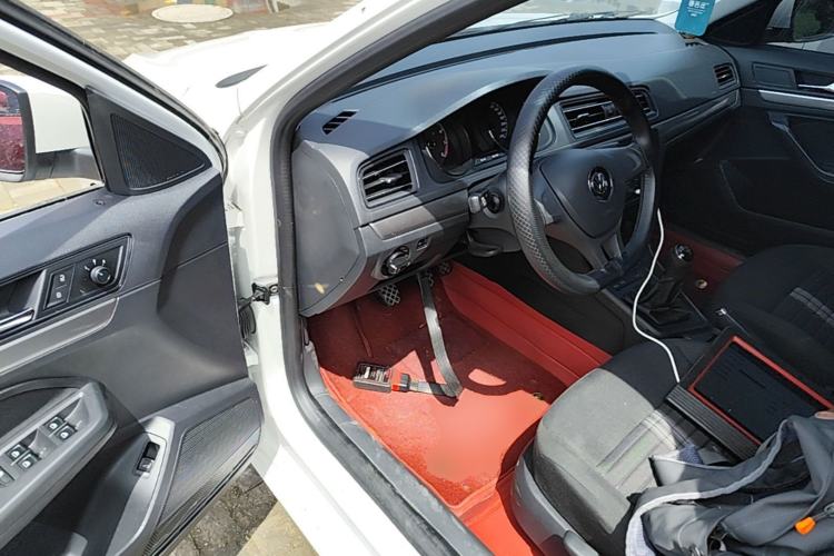Used Volkswagen Lavida 2019 Lavida Start 1.5L Manual Fashion Edition China VI Standard Driver Seat